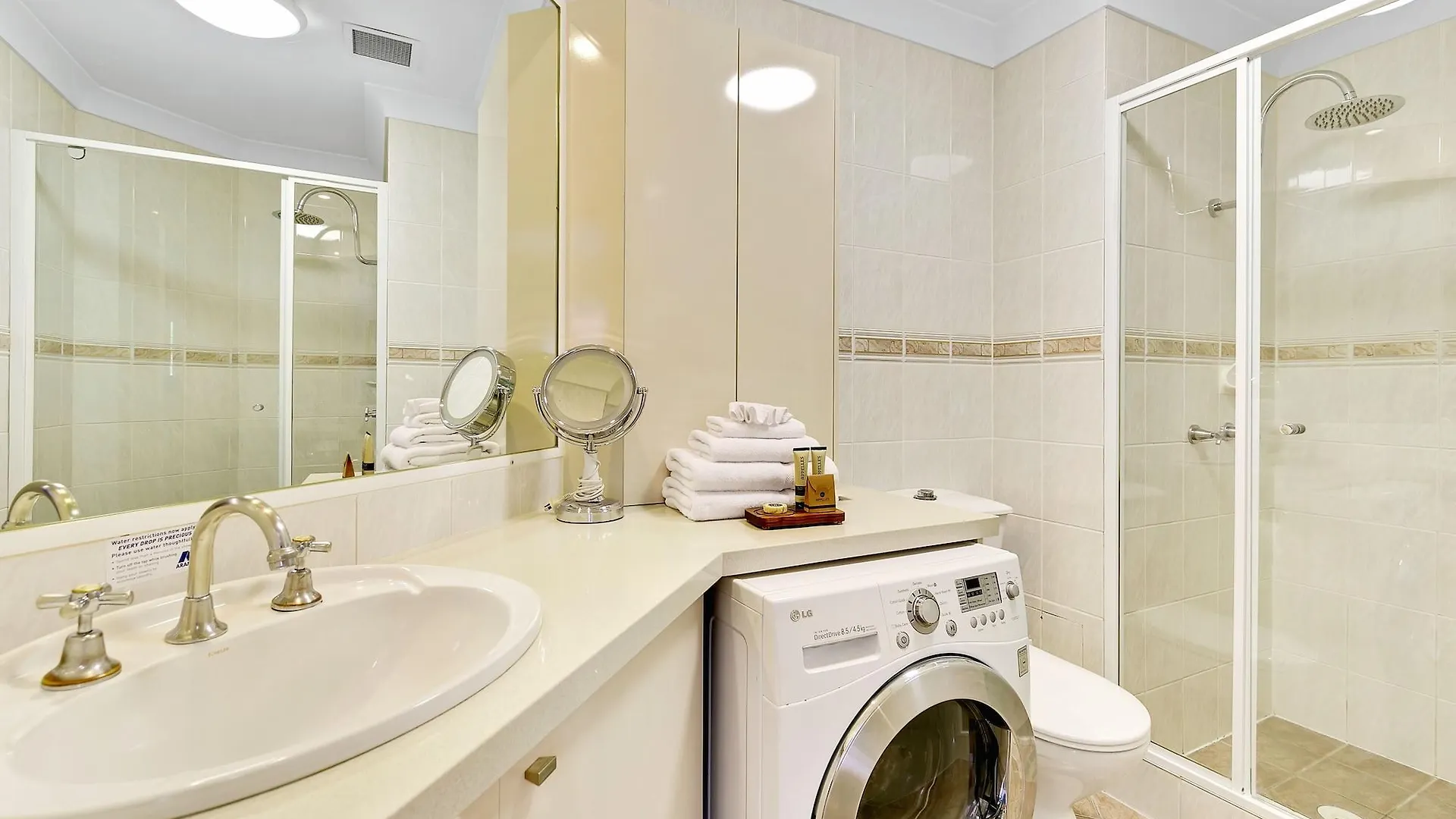 Manor Apartment Hotel Brisbane 4*,