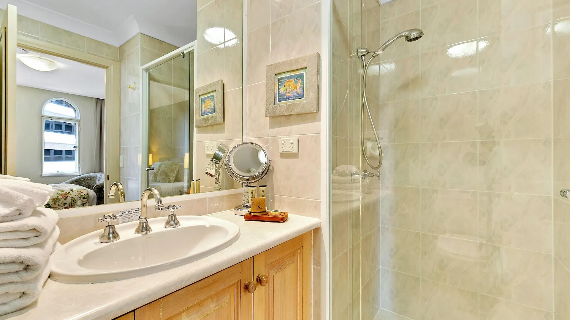 Manor Apartment Hotel Brisbane Australia
